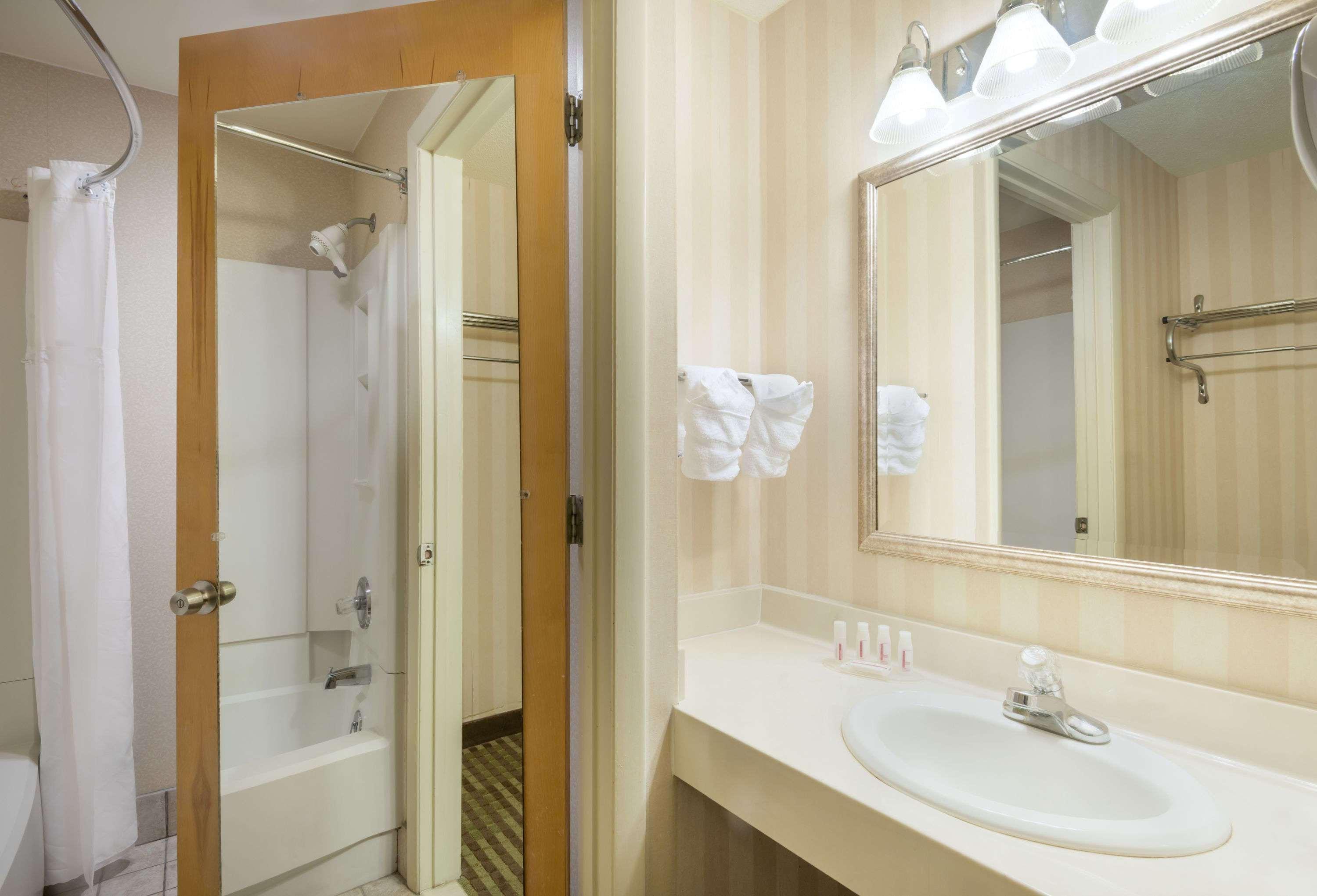 Ramada By Wyndham Columbus North Hotel Westerville Luaran gambar